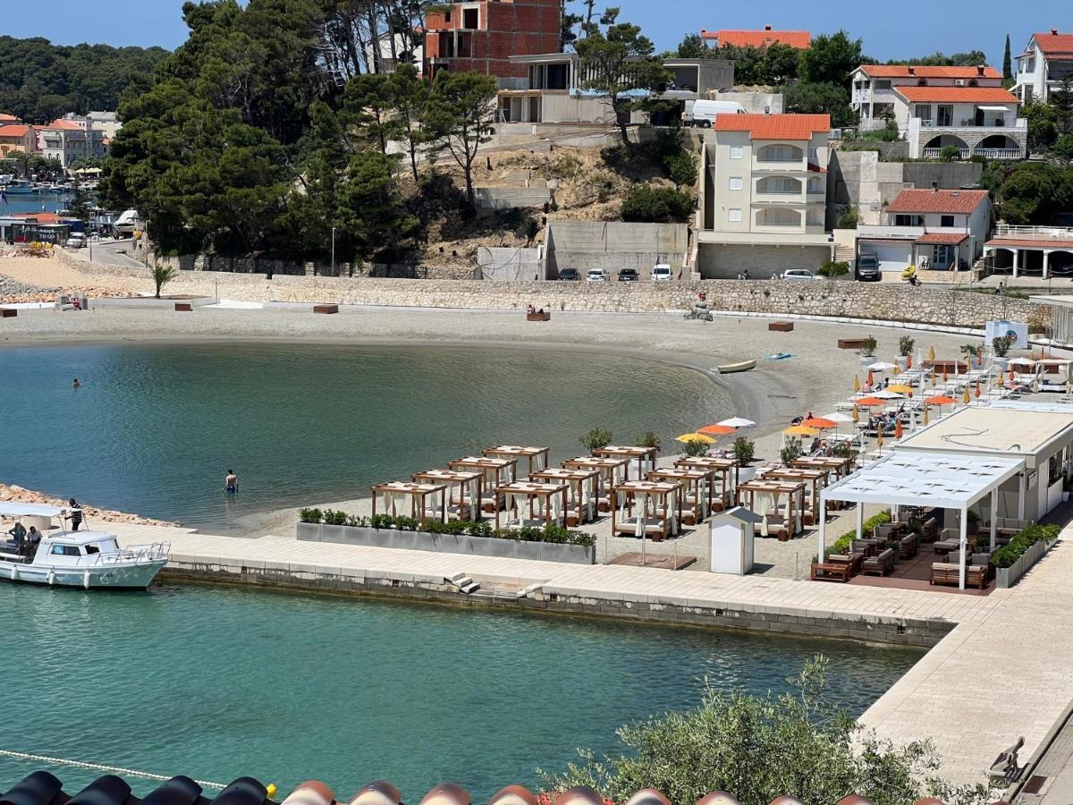 Villas Arbia - Margita Beach Hotel Banjol Εξωτερικό φωτογραφία