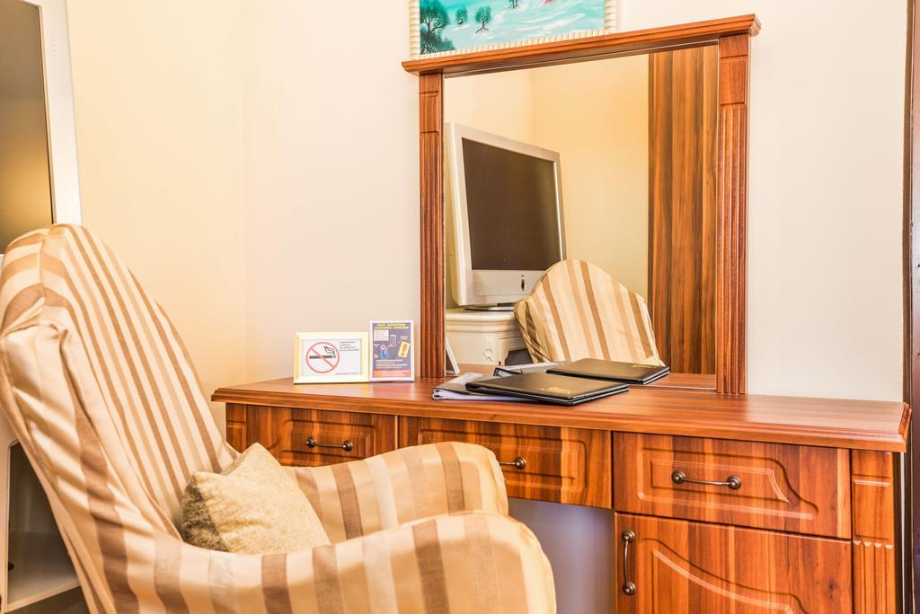 Villas Arbia - Margita Beach Hotel Banjol Εξωτερικό φωτογραφία