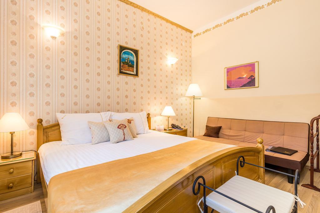 Villas Arbia - Margita Beach Hotel Banjol Εξωτερικό φωτογραφία